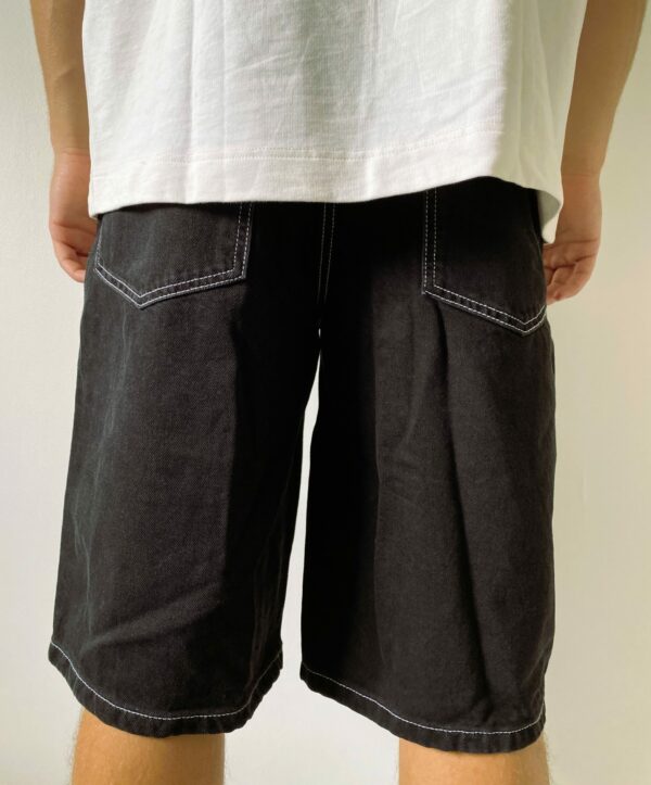 Short en Jean noir – Image 2