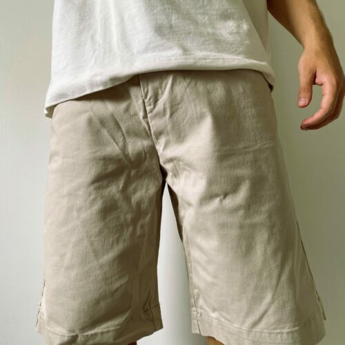 Short beige