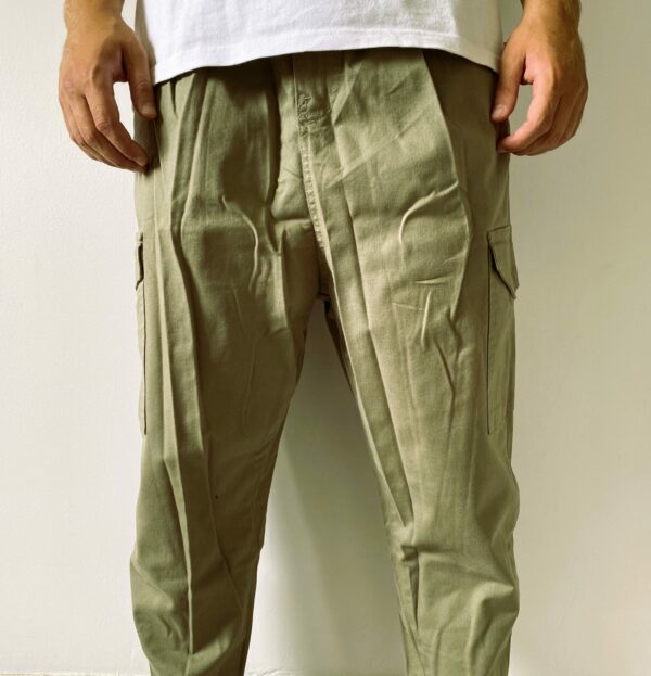 Pantalon cargo kaki leger