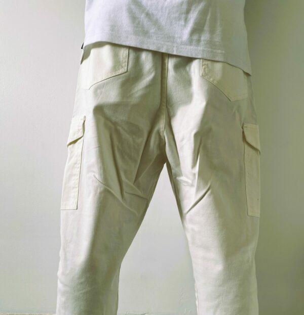 Pantalon cargo beige – Image 2
