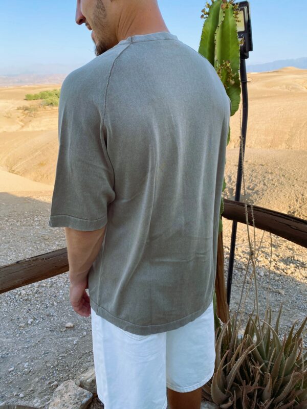 T Shirt taupe – Image 2