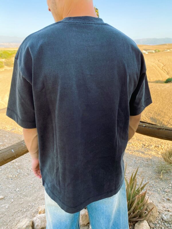 T Shirt effet delavé – Image 2